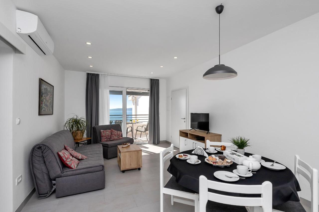 Apartments And Rooms By The Sea Baska Voda, Makarska - 2578 エクステリア 写真