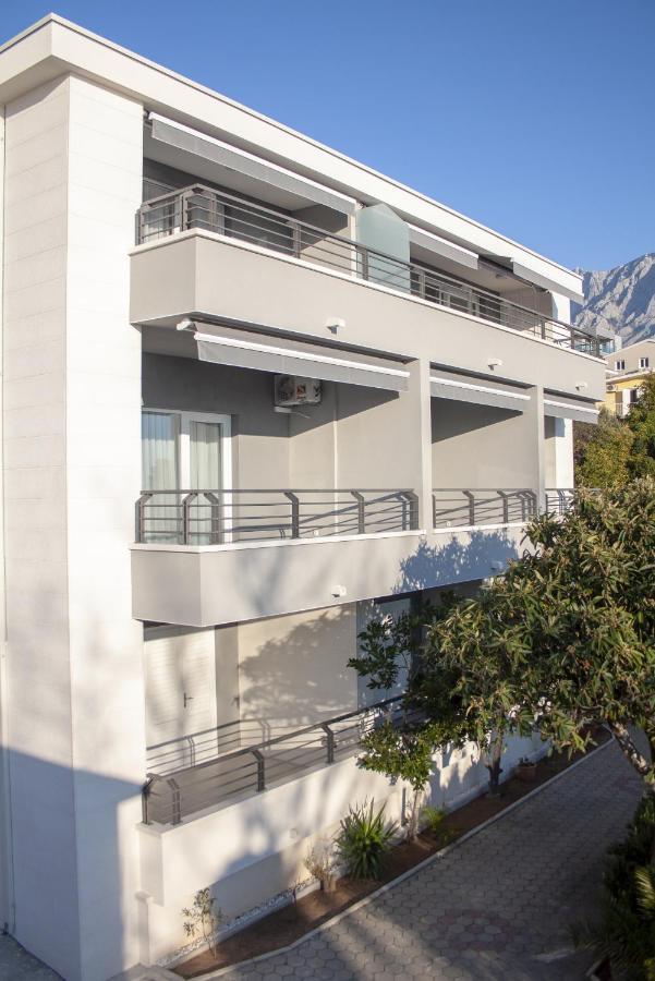 Apartments And Rooms By The Sea Baska Voda, Makarska - 2578 エクステリア 写真