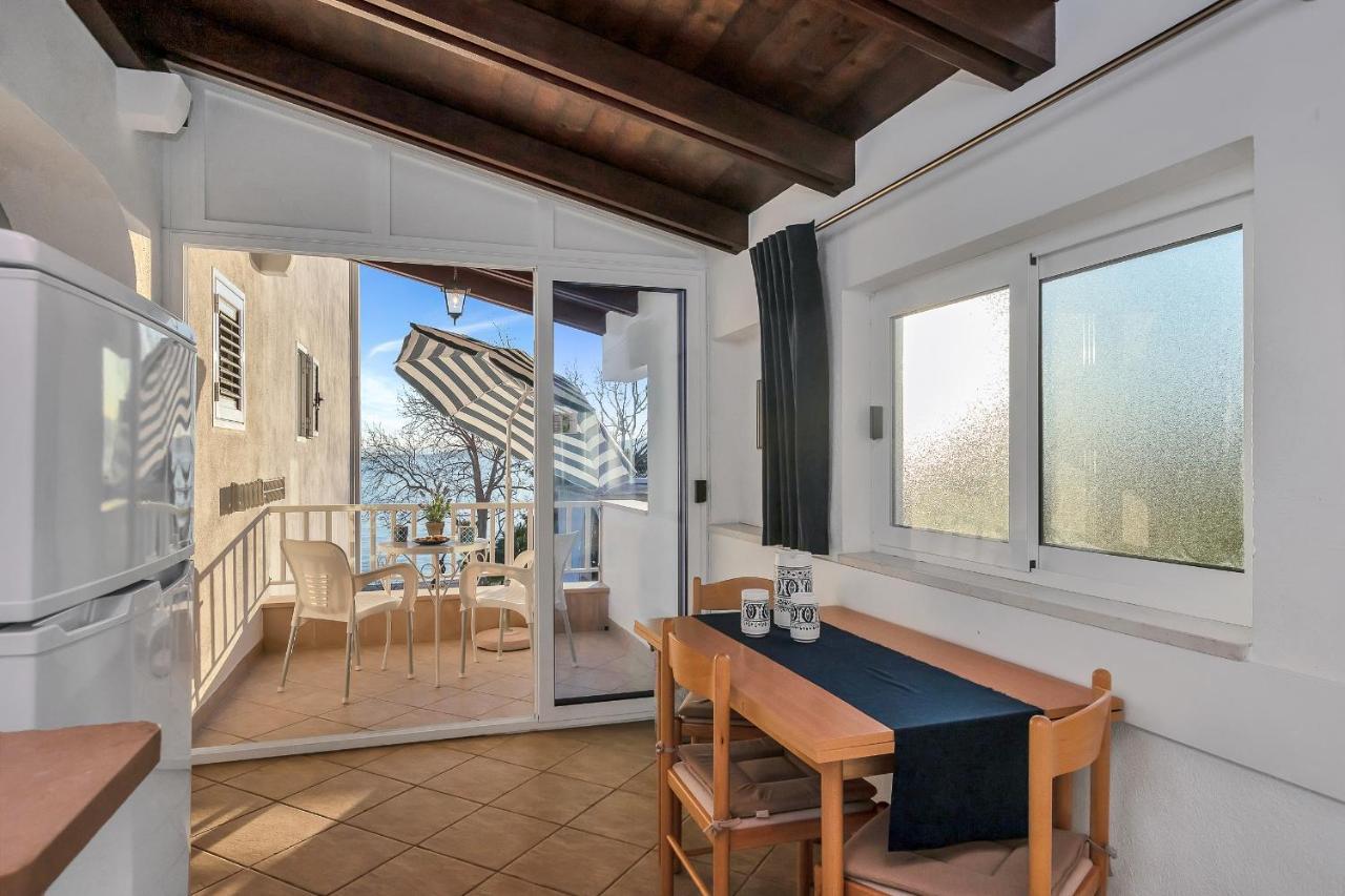 Apartments And Rooms By The Sea Baska Voda, Makarska - 2578 エクステリア 写真