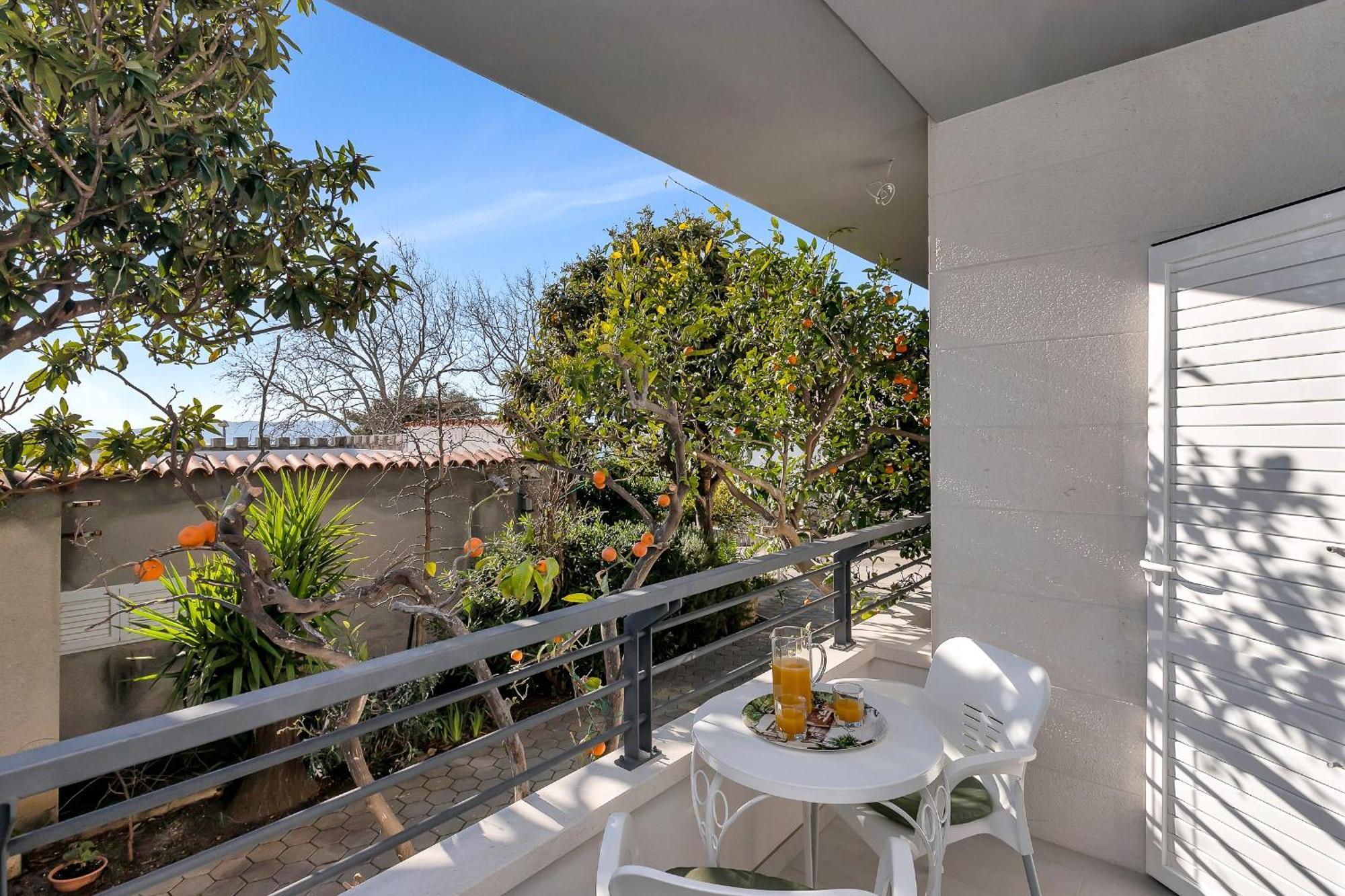 Apartments And Rooms By The Sea Baska Voda, Makarska - 2578 エクステリア 写真