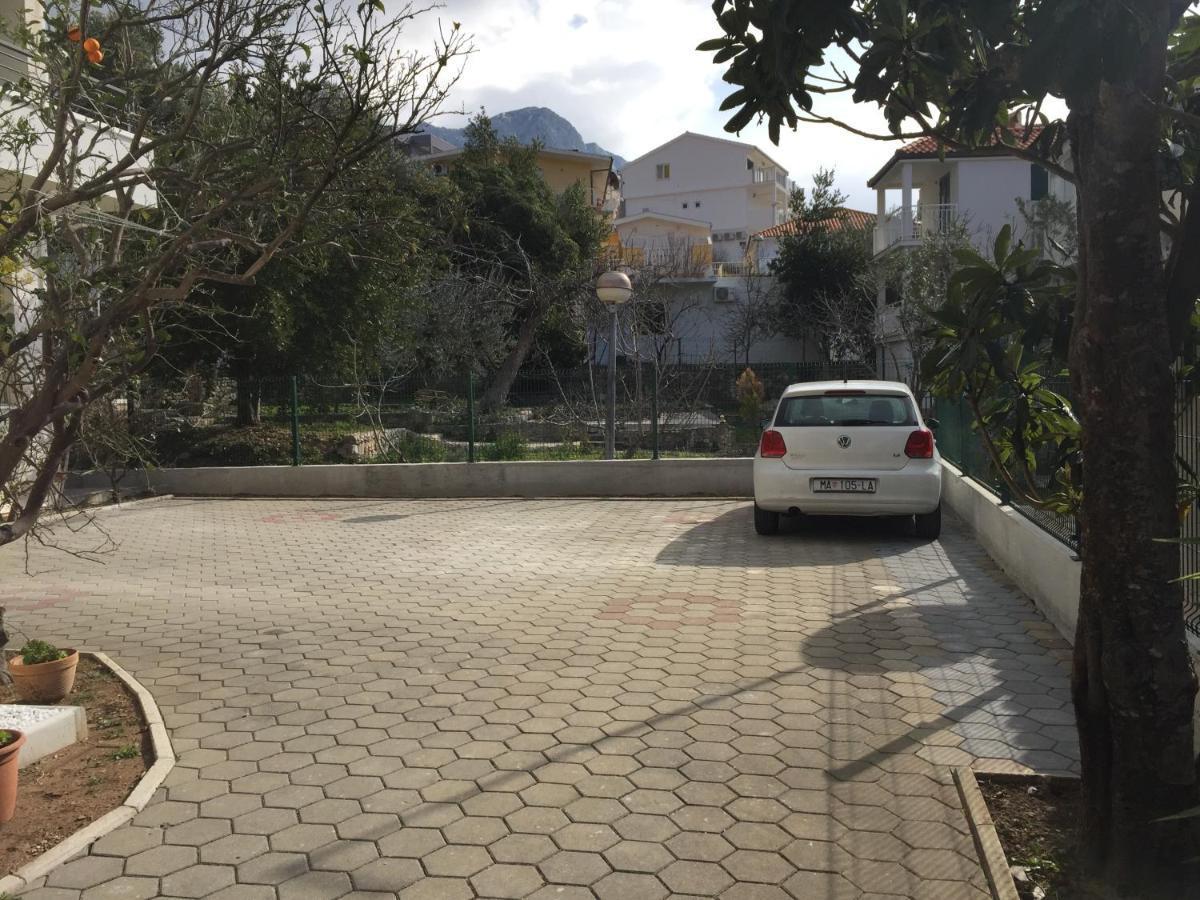 Apartments And Rooms By The Sea Baska Voda, Makarska - 2578 エクステリア 写真