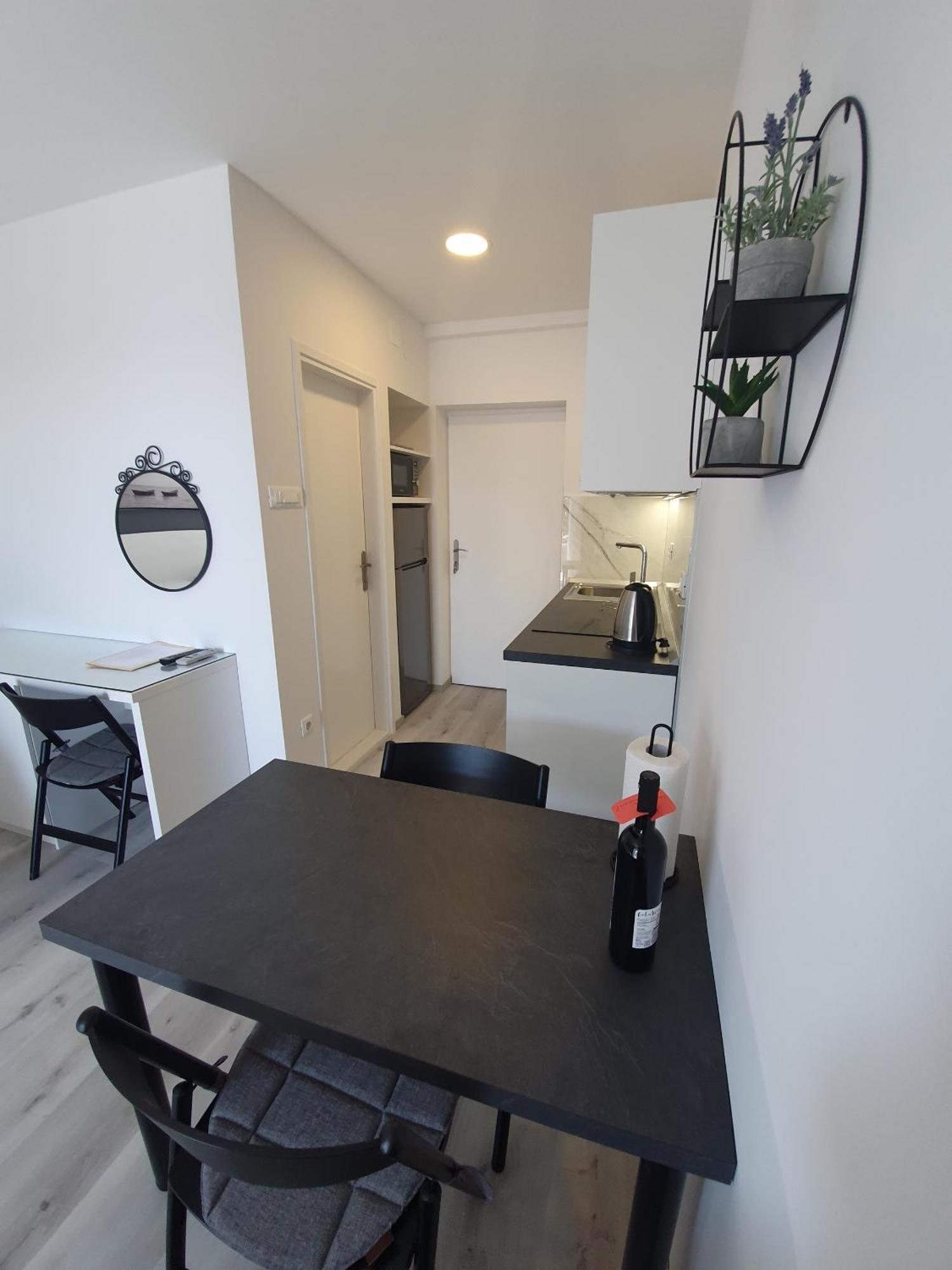 Apartments And Rooms By The Sea Baska Voda, Makarska - 2578 部屋 写真