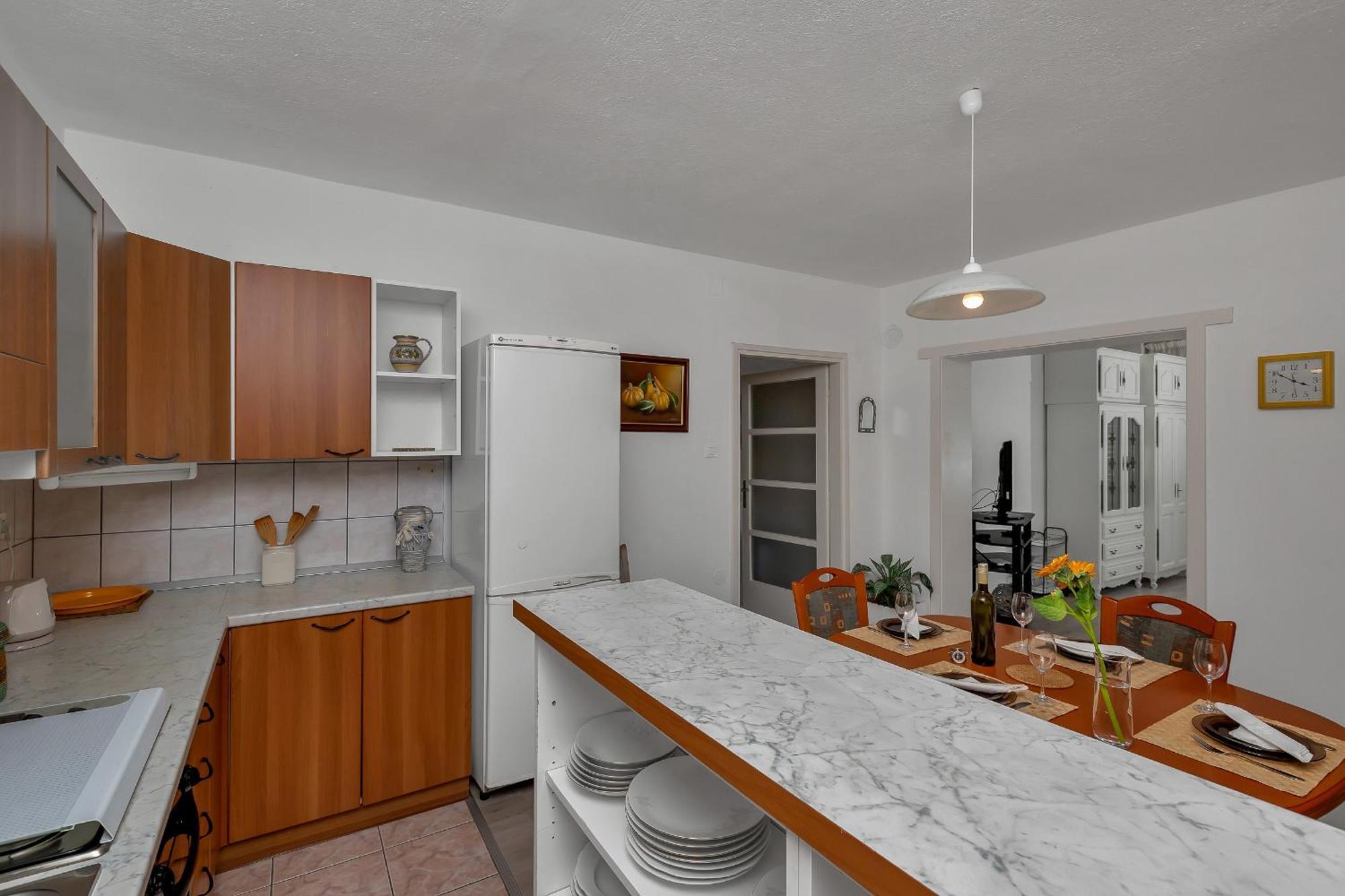 Apartments And Rooms By The Sea Baska Voda, Makarska - 2578 部屋 写真