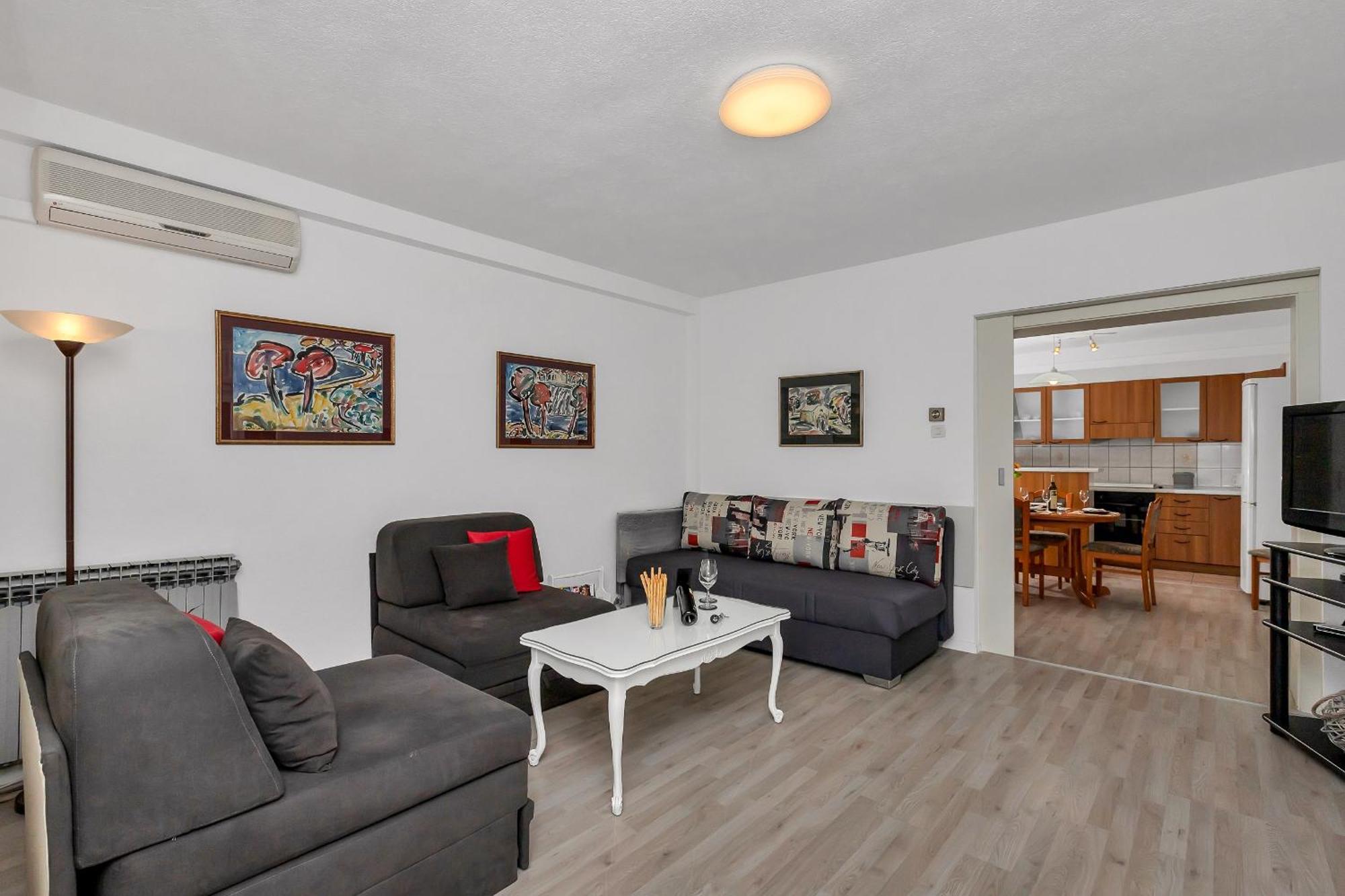 Apartments And Rooms By The Sea Baska Voda, Makarska - 2578 部屋 写真